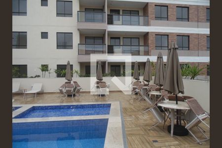 Apartamento para alugar com 60m², 2 quartos e sem vagaÁrea comum - Piscina