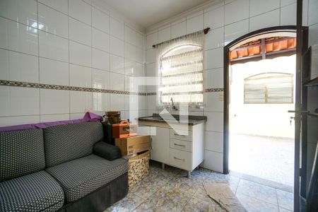Casa à venda com 251m², 3 quartos e 2 vagas Casa à venda com 251m², 3 quartos e 2 vagasEdícola