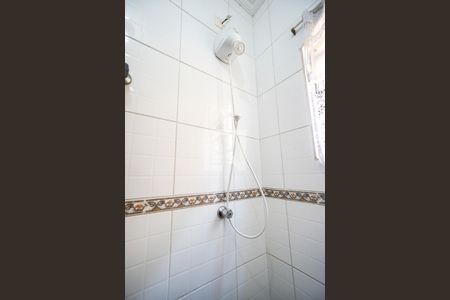 Casa à venda com 251m², 3 quartos e 2 vagas Casa à venda com 251m², 3 quartos e 2 vagasBanheiro da edícula