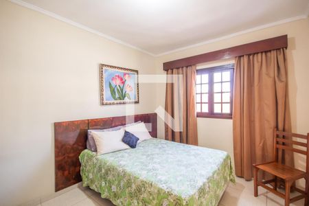 Casa à venda com 139m², 3 quartos e 4 vagas Casa à venda com 139m², 3 quartos e 4 vagasQuarto 2