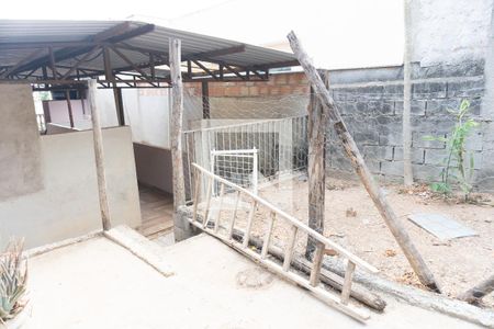 Casa à venda com 240m², 4 quartos e 2 vagasQuintal