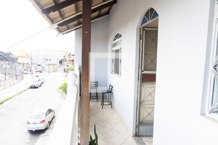 Casa à venda com 240m², 4 quartos e 2 vagasVaranda