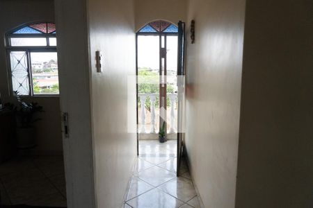 Casa à venda com 240m², 4 quartos e 2 vagascorredor