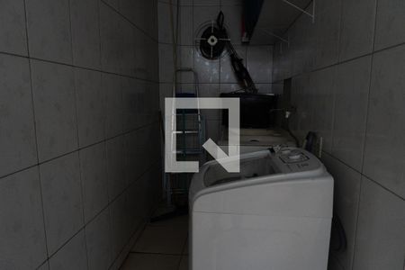 Casa à venda com 240m², 4 quartos e 2 vagasÁrea de Serviço