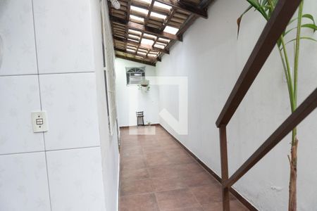 Casa à venda com 240m², 4 quartos e 2 vagasCorredor