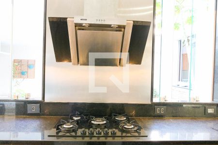 Casa para alugar com 1290m², 6 quartos e 7 vagasCozinha 1º Pavimento