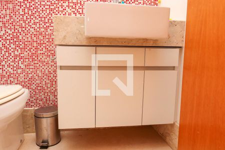 Casa para alugar com 1290m², 6 quartos e 7 vagasBanheiro da Suite 5 - 2º Pavimento