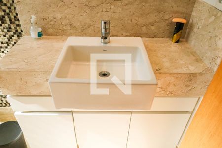 Casa para alugar com 1290m², 6 quartos e 7 vagasBanheiro da Suite 4 - 2º Pavimento