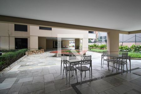 Apartamento à venda com 116m², 2 quartos e 2 vagasÁrea comum 