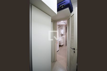 Apartamento à venda com 116m², 2 quartos e 2 vagasQuarto de Serviço