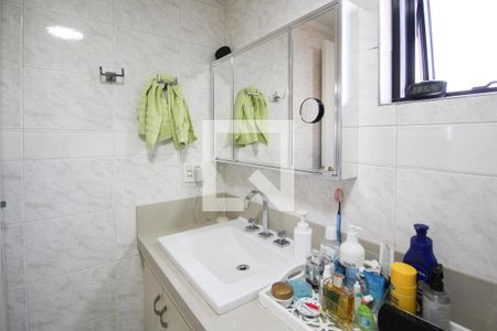 Apartamento à venda com 116m², 2 quartos e 2 vagasBanheiro da Suíte 1 