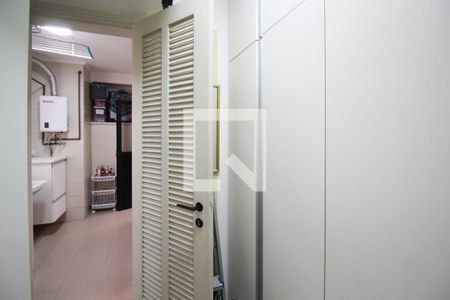 Apartamento à venda com 116m², 2 quartos e 2 vagasQuarto de Serviço