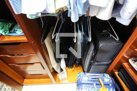 Apartamento à venda com 116m², 2 quartos e 2 vagasCloset da Suíte 1 