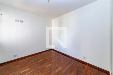 Apartamento para alugar com 140m², 3 quartos e 2 vagas Apartamento para alugar com 140m², 3 quartos e 2 vagasSuíte