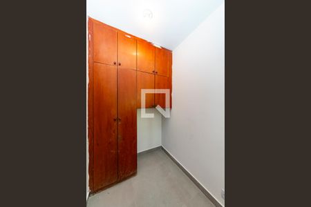 Apartamento para alugar com 140m², 3 quartos e 2 vagas Apartamento para alugar com 140m², 3 quartos e 2 vagasQuarto de Serviço
