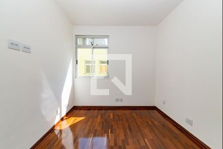 Apartamento para alugar com 140m², 3 quartos e 2 vagas Apartamento para alugar com 140m², 3 quartos e 2 vagasQuarto 2