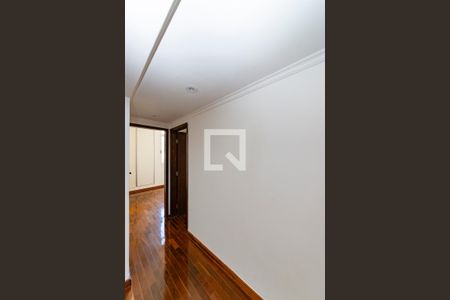 Apartamento para alugar com 140m², 3 quartos e 2 vagas Apartamento para alugar com 140m², 3 quartos e 2 vagasCorredor