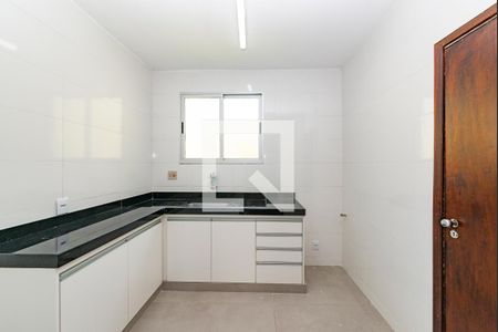Apartamento para alugar com 140m², 3 quartos e 2 vagas Apartamento para alugar com 140m², 3 quartos e 2 vagasCozinha