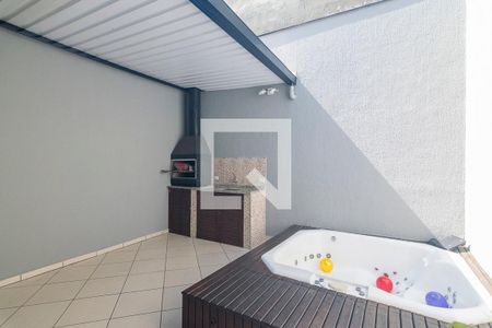 Casa à venda com 190m², 3 quartos e 4 vagasQuintal