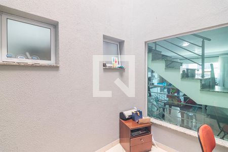 Casa à venda com 190m², 3 quartos e 4 vagasJardim de Inverno