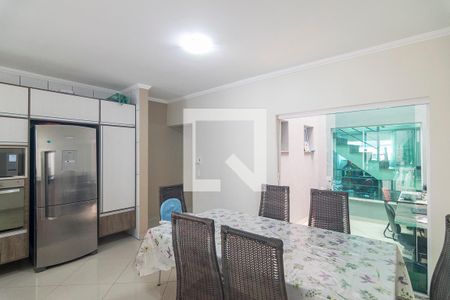 Casa à venda com 190m², 3 quartos e 4 vagasCopa