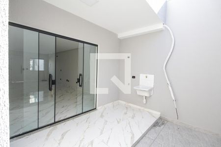 Casa à venda com 130m², 3 quartos e 2 vagasÁrea de Serviço