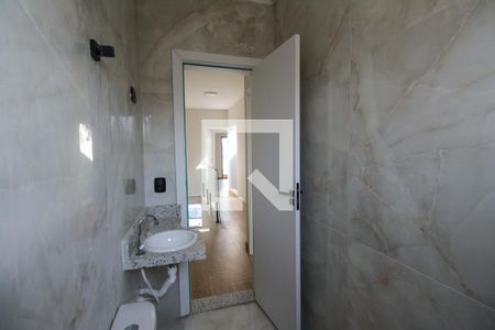 Casa à venda com 130m², 3 quartos e 2 vagasBanheiro Social