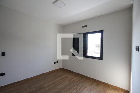 Casa à venda com 130m², 3 quartos e 2 vagasQuarto 2