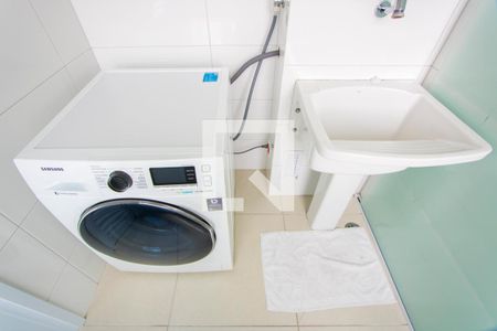 Apartamento à venda com 79m², 2 quartos e 2 vagasÁrea de serviço