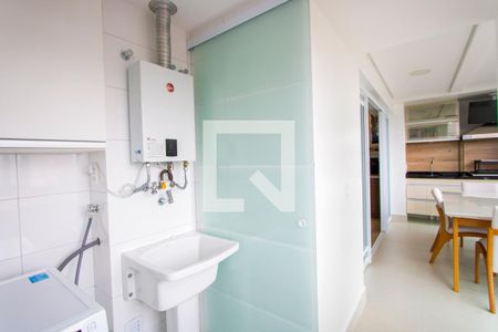 Apartamento à venda com 79m², 2 quartos e 2 vagasÁrea de serviço