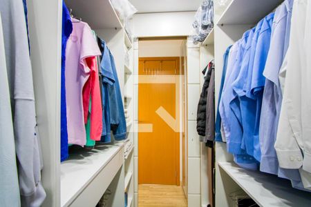 Apartamento à venda com 79m², 2 quartos e 2 vagasCloset do quarto 1