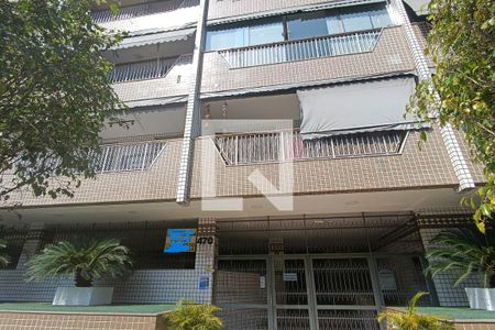 Apartamento à venda com 80m², 2 quartos e 1 vaga Apartamento à venda com 80m², 2 quartos e 1 vagaFachada