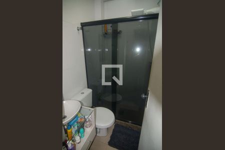 Apartamento à venda com 80m², 2 quartos e 1 vaga Apartamento à venda com 80m², 2 quartos e 1 vagaBanheiro