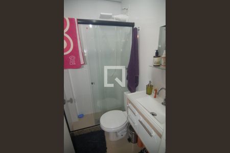 Apartamento à venda com 80m², 2 quartos e 1 vaga Apartamento à venda com 80m², 2 quartos e 1 vagaBanheiro de serviço