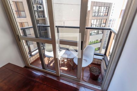 Apartamento para alugar com 74m², 3 quartos e 1 vaga Apartamento para alugar com 74m², 3 quartos e 1 vagaVaranda