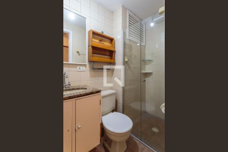 Apartamento para alugar com 74m², 3 quartos e 1 vaga Apartamento para alugar com 74m², 3 quartos e 1 vagaBanheiro da Suíte