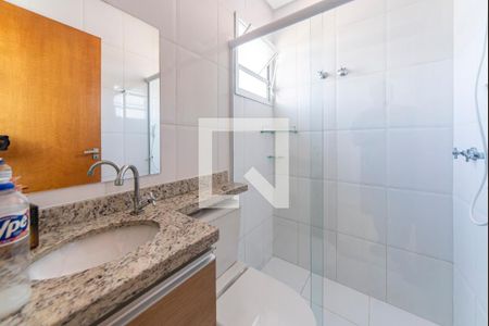 Banheiro do Quarto 1 de apartamento para alugar com 3 quartos, 174m² em Vila Helena, Santo André