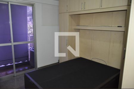 Apartamento à venda com 74m², 2 quartos e 1 vagaQuarto 2