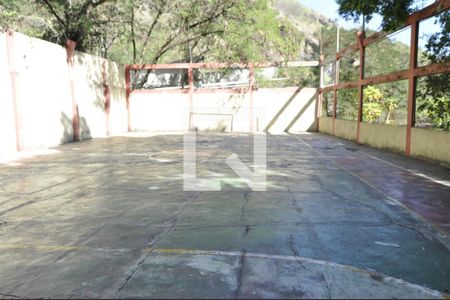 Apartamento à venda com 74m², 2 quartos e 1 vagaÁrea comum