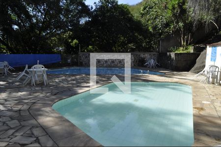 Apartamento à venda com 74m², 2 quartos e 1 vagaÁrea comum