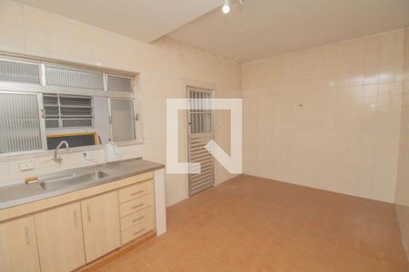 Casa à venda com 107m², 3 quartos e 1 vaga Casa à venda com 107m², 3 quartos e 1 vagaCozinha