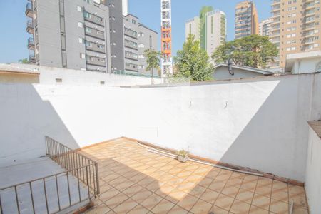 Casa à venda com 107m², 3 quartos e 1 vaga Casa à venda com 107m², 3 quartos e 1 vagaQuarto 2 varanda