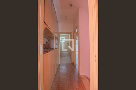 Casa à venda com 107m², 3 quartos e 1 vaga Casa à venda com 107m², 3 quartos e 1 vagaCorredor