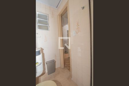 Casa à venda com 107m², 3 quartos e 1 vaga Casa à venda com 107m², 3 quartos e 1 vagaBanheiro de Serviço