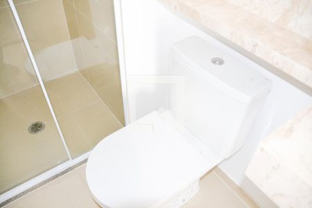Apartamento para alugar com 55m², 2 quartos e 1 vaga Apartamento para alugar com 55m², 2 quartos e 1 vagaBanheiro