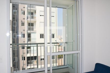 Apartamento para alugar com 55m², 2 quartos e 1 vaga Apartamento para alugar com 55m², 2 quartos e 1 vagaVaranda