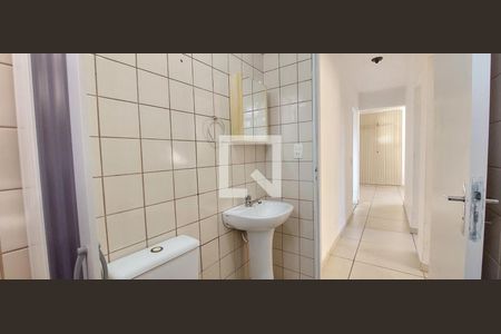 Banheiro de apartamento à venda com 2 quartos, 55m² em Parque Oratório, Santo André