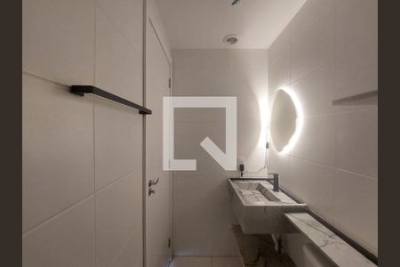 Apartamento para alugar com 34m², 2 quartos e sem vagaBanheiro