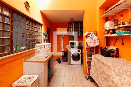 Casa à venda com 160m², 4 quartos e 2 vagasÁrea de Serviço / Quintal