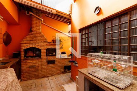 Casa à venda com 160m², 4 quartos e 2 vagasÁrea de Serviço / Quintal